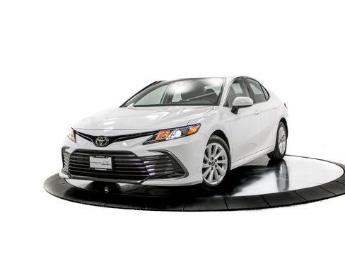 Used 2023 Toyota Camry LE w/ Protection Package (Q2) (TMS) FWD image 1