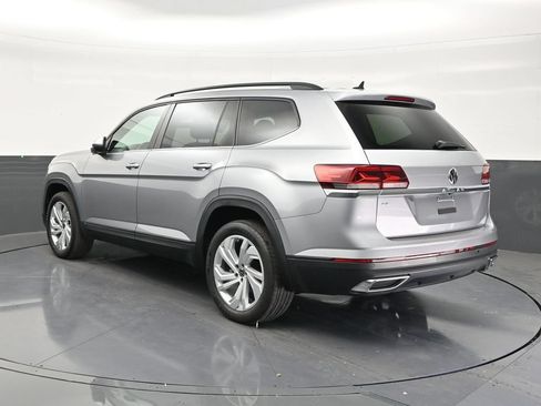 Used 2022 Volkswagen Atlas SE FWD image 3