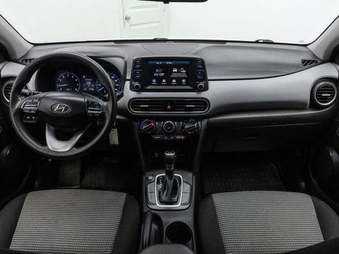 Used 2021 Hyundai Kona SE FWD image 14