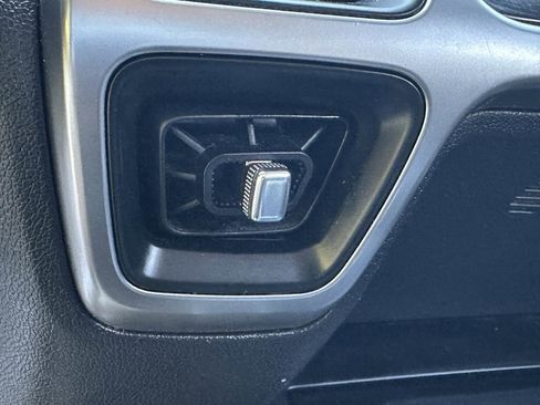 Used 2022 Kia Sorento S w/ Panoramic Sunroof Package FWD image 44