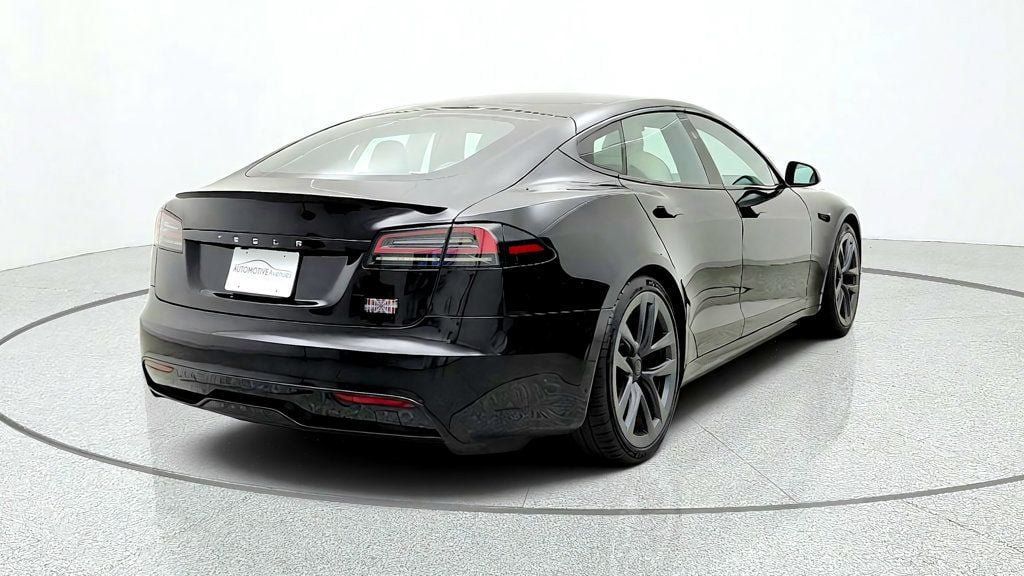 Used 2023 Tesla Model S Plaid AWD/4WD image 5