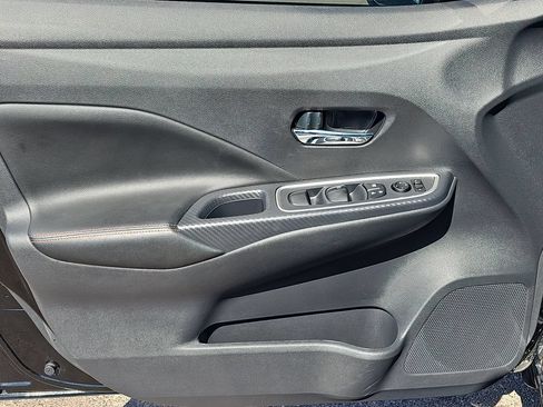 Used 2025 Nissan Versa SR w/ Trunk Package FWD image 26