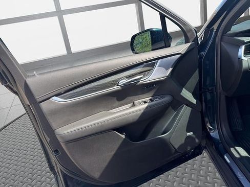 Certified 2024 Cadillac XT6 Sport w/ Technology Package AWD/4WD image 25