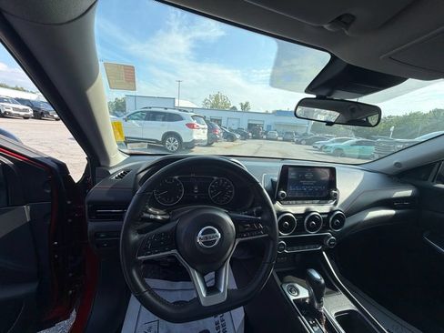 Used 2022 Nissan Sentra SR FWD image 13