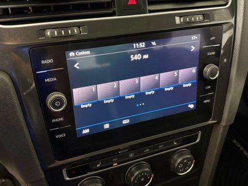 Used 2019 Volkswagen Golf Alltrack SE AWD/4WD image 24