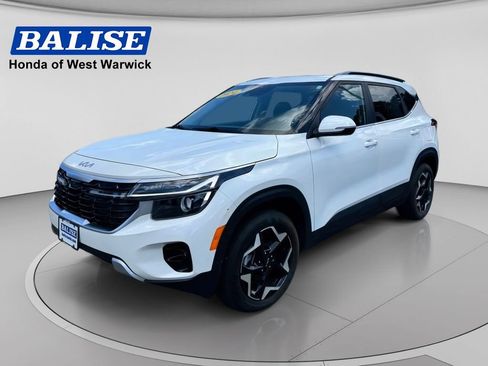 Used 2024 Kia Seltos EX AWD/4WD image 1