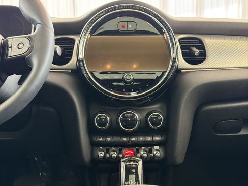 Certified 2024 MINI Cooper S FWD image 26