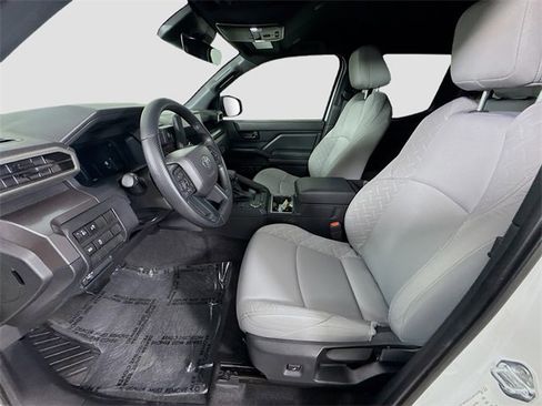 Certified 2025 Toyota Tacoma image 20
