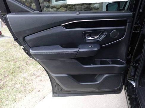 Certified 2023 Honda Pilot EX-L image 23