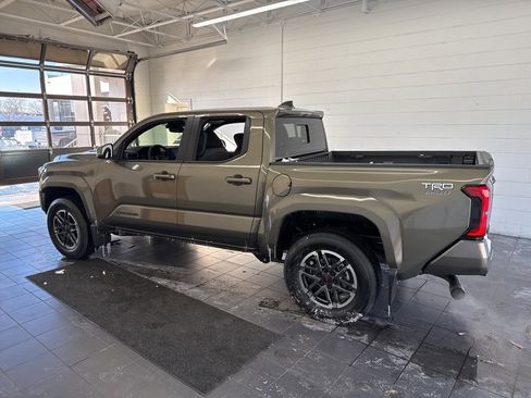 New 2026 Toyota Tacoma TRD Sport image 5