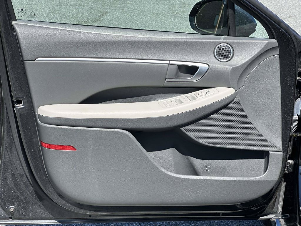 Certified 2024 Hyundai Sonata SEL w/ Convenience Package FWD image 14