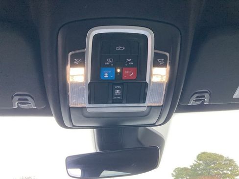 Used 2025 RAM 1500 Big Horn image 19