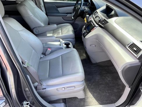 Used 2015 Honda Odyssey EX-L image 23