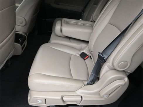 Used 2019 Honda Odyssey EX-L image 23