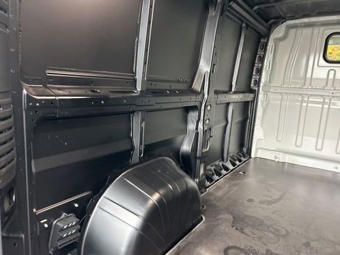 New 2026 RAM ProMaster 2500 w/ Convenience Group image 31