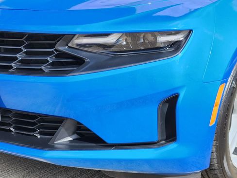 Used 2024 Chevrolet Camaro LT RWD image 10