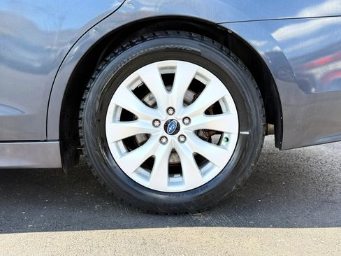 Used 2015 Subaru Legacy 2.5i Premium w/ Moonroof Package AWD/4WD image 40