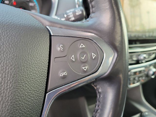 Used 2018 Chevrolet Traverse LT AWD/4WD image 17