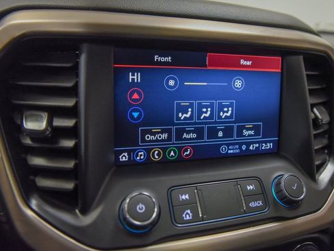 Used 2023 GMC Acadia Denali w/ Denali Ultimate Package image 21