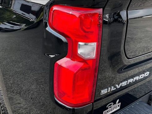 Used 2024 Chevrolet Silverado 1500 LTZ w/ Technology Package RWD image 24