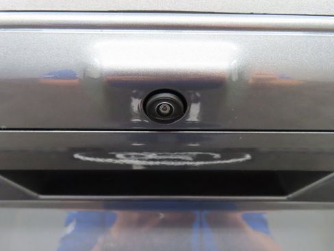 Used 2024 Ford F150 Lariat w/ Equipment Group 502A High image 44