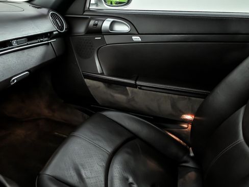 Used 2005 Porsche Boxster RWD image 42