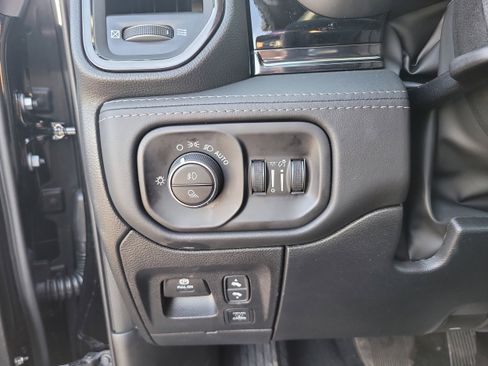 New 2026 RAM 1500 Limited image 22