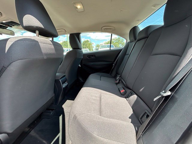 Used 2024 Toyota Corolla LE FWD image 11