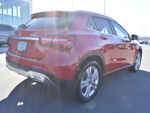 Used 2019 Mercedes-Benz GLA 250 4MATIC image 9