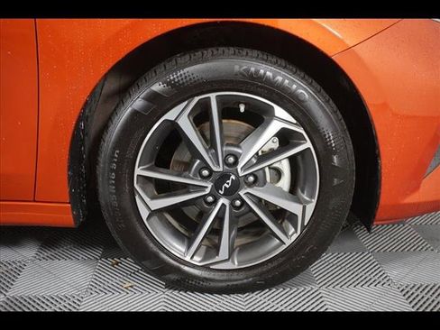 Used 2024 Kia Forte LXS image 30