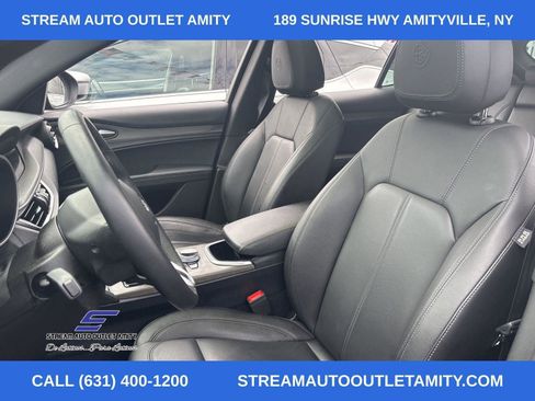 Used 2022 Alfa Romeo Stelvio Ti image 27