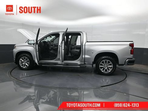Used 2019 Chevrolet Silverado 1500 LTZ AWD/4WD image 55