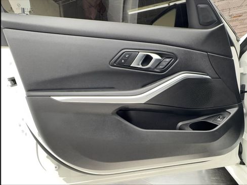 Used 2025 BMW M340i w/ Shadowloine Package RWD image 23