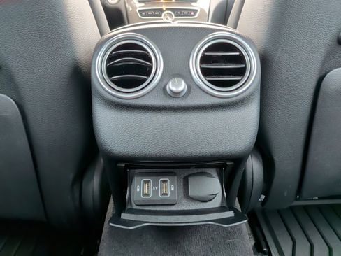 Used 2021 Mercedes-Benz C 63 AMG S image 41