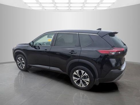 Used 2023 Nissan Rogue SV image 5