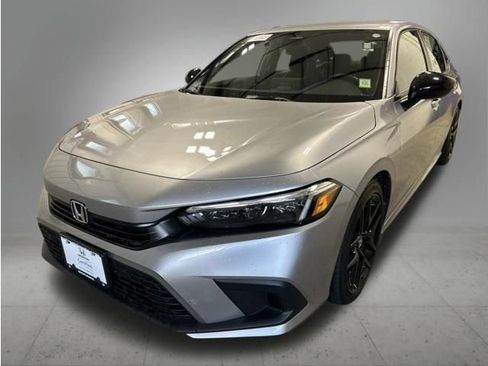 Certified 2024 Honda Civic Sport image 1