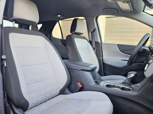 Used 2022 Chevrolet Equinox LT AWD/4WD image 10