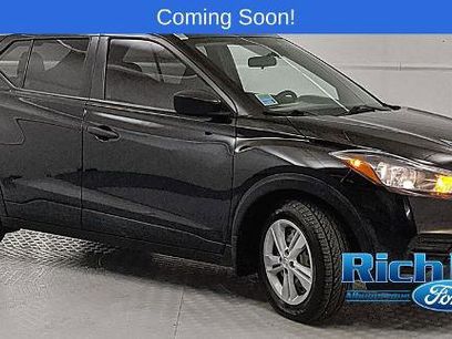 Used 2018 Nissan Kicks S