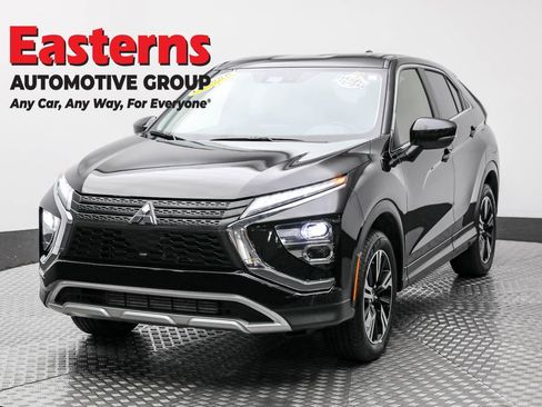 Used 2024 Mitsubishi Eclipse Cross SE image 1