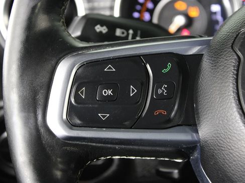 Used 2020 Jeep Gladiator Overland w/ LED Lighting Group image 27