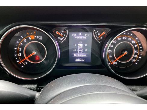 Used 2023 Jeep Wrangler Unlimited Sport AWD/4WD image 28