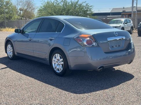 Used 2010 Nissan Altima 2.5 S FWD image 11
