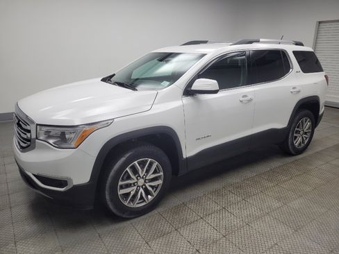 Used 2019 GMC Acadia SLE image 2