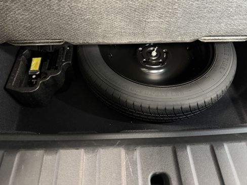 Used 2025 BMW X2 xDrive28i image 28