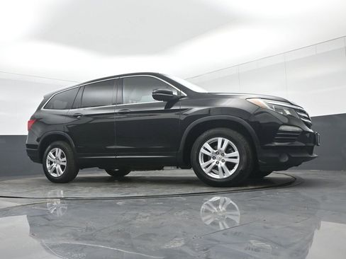Used 2017 Honda Pilot LX image 58