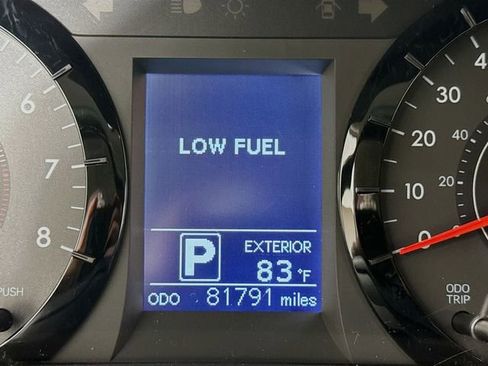 Used 2017 Toyota Sienna LE image 31