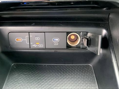 Used 2025 Hyundai Santa Cruz SEL image 31