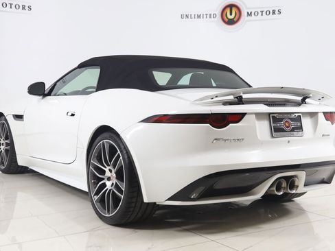 Used 2018 Jaguar F-TYPE R-Dynamic RWD image 4