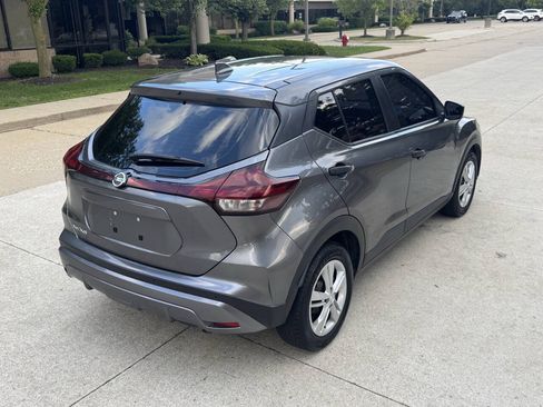 Used 2021 Nissan Kicks S FWD image 5