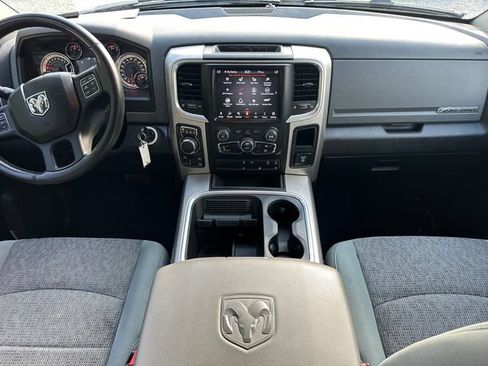Used 2018 RAM 1500 Big Horn AWD/4WD image 18